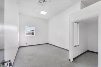 43 Merchant St, Newark, NJ 07105 - Photo 2