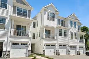 125 Sequoia Dr, Cedar Grove Twp., NJ 07009 - Photo 2