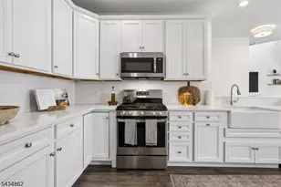 125 Sequoia Dr, Cedar Grove Twp., NJ 07009 - Photo 18