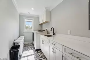 27 Wardle Ave, Berkeley Heights Township, NJ 07922 - Photo 24