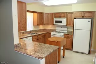 59 Molly Stark Dr, Morris Township, NJ 07960 - Photo 6