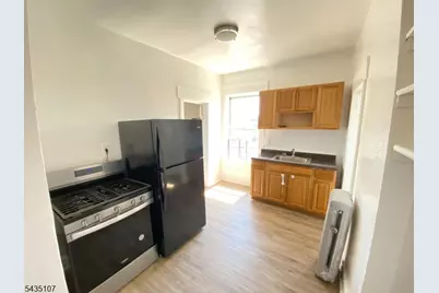 23 Harvard St #12, East Orange, NJ 07018 - Photo 6
