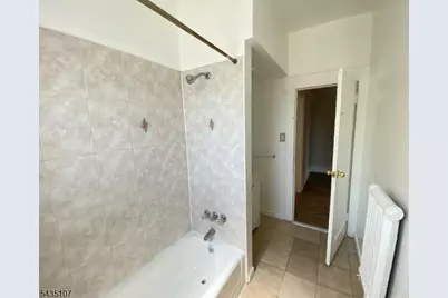 23 Harvard St #12, East Orange, NJ 07018 - Photo 10