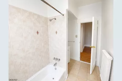 23 Harvard St #12, East Orange, NJ 07018 - Photo 10