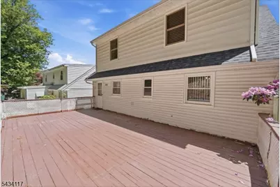 468 Rifle Camp Rd, Woodland Park, NJ 07424 - Photo 20