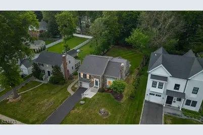 12 Duchamp Pl, Chatham, NJ 07928 - Photo 34