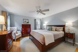 12 Duchamp Pl, Chatham, NJ 07928 - Photo 4