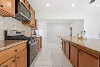 331 Newark Ave, Union Township, NJ 07083 - Photo 8