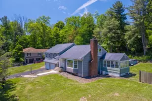 638 River Rd, Chatham Township, NJ 07928 - Photo 2