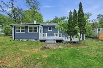 36 Ruth St, Hopatcong, NJ 07874 - Photo 22