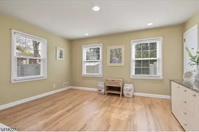 29 Mohawk Trl, Westfield, NJ 07090 - Photo 10