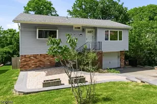 150 Rollins Trail, Hopatcong, NJ 07843 - Photo 28