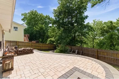 150 Rollins Trl, Hopatcong, NJ 07843 - Photo 24