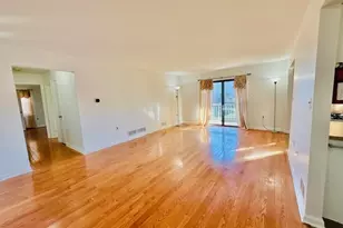 144-B Beverly Hill Terrace, Woodbridge Township, NJ 07095 - Photo 4