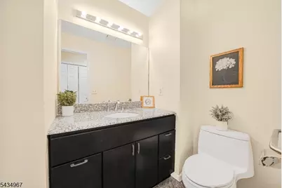 45 Holyoke Ct, Wayne, NJ 07470 - Photo 12