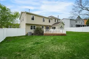 45 Holyoke Ct, Wayne, NJ 07470 - Photo 28