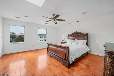 45 Holyoke Ct, Wayne, NJ 07470 - Photo 20