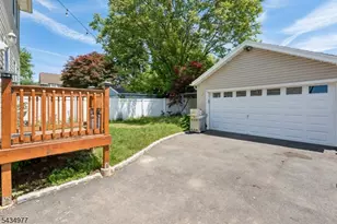 14 Chestnut Terrace, Bloomfield, NJ 07003 - Photo 28