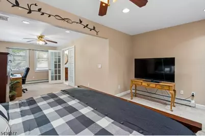 14 Chestnut Terr, Bloomfield, NJ 07003 - Photo 18