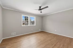 526 Ridgedale Ave, East Hanover Township, NJ 07936 - Photo 14