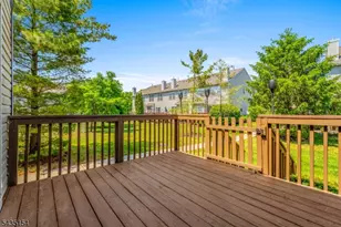 8 Ashley Ct, Franklin Township, NJ 08873 - Photo 32