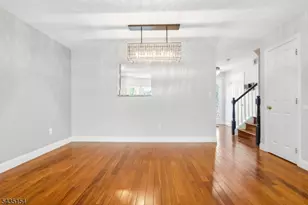 8 Ashley Ct, Franklin Township, NJ 08873 - Photo 16