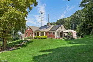 7 Sunset Terrace, Chatham Township, NJ 07928 - Photo 2