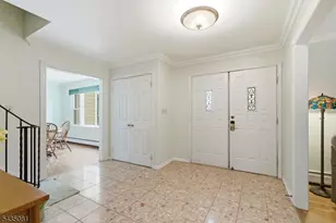 10 Dickens Ct, Morris Township, NJ 07960 - Photo 2