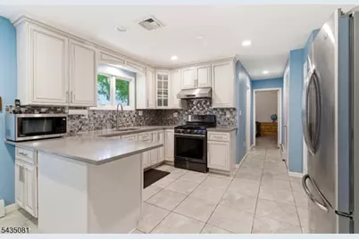 10 Dickens Ct, Morris Township, NJ 07960 - Photo 12