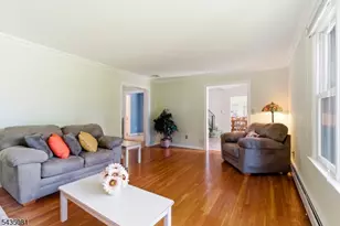 10 Dickens Ct, Morris Township, NJ 07960 - Photo 6