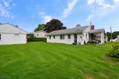 116 S 8th St, Lopatcong Township, NJ 08865 - Photo 24