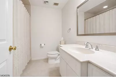 606 Park Pl, Springfield, NJ 07081 - Photo 16