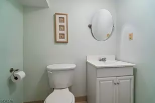 606 Park Pl, Springfield, NJ 07081 - Photo 10