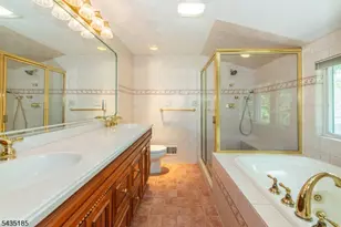4 Hamilton Ct, Hanover Township, NJ 07981 - Photo 18