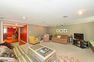 4 Hamilton Ct, Hanover Township, NJ 07981 - Photo 24