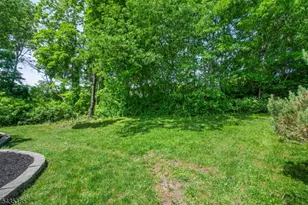 4 Hamilton Ct, Hanover Township, NJ 07981 - Photo 36