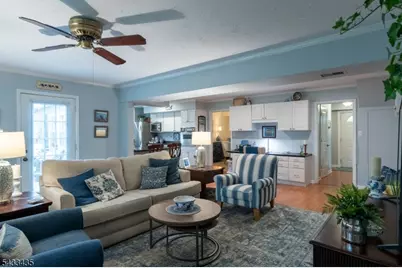 189 Berger St, Franklin Township, NJ 08873 - Photo 10