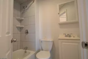 21 Walnut St, Clifton, NJ 07013 - Photo 8