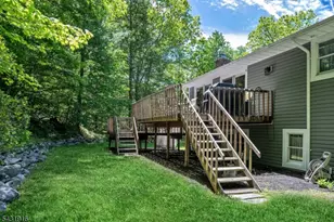 19 Rabbit Run Dr, West Milford, NJ 07435 - Photo 30