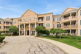 1328 Hamilton Dr, Rockaway Township, NJ 07866 - Photo 24