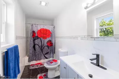 58 Park Ave, East Orange, NJ 07017 - Photo 4
