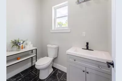58 Park Ave, East Orange, NJ 07017 - Photo 34