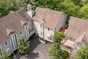 4 The Arbors, New Providence, NJ 07974 - Photo 30