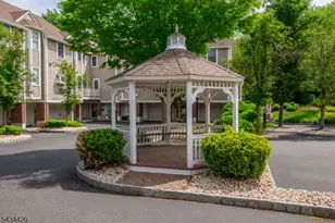 4 The Arbors, New Providence, NJ 07974 - Photo 6