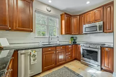 1 Ebersohl Cir, Readington Twp., NJ 08889 - Photo 16
