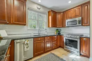 1 Ebersohl Cir, Readington Twp., NJ 08889 - Photo 16