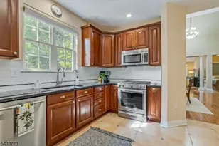 1 Ebersohl Cir, Readington Twp., NJ 08889 - Photo 14
