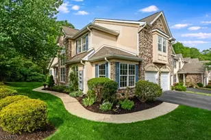 1 Ebersohl Cir, Readington Twp., NJ 08889 - Photo 2