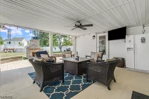 25 Louise Dr, Manville, NJ 08835 - Photo 38