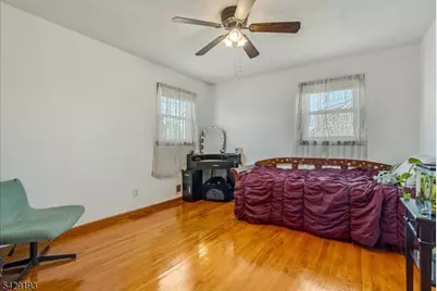 25 Louise Dr, Manville, NJ 08835 - Photo 16